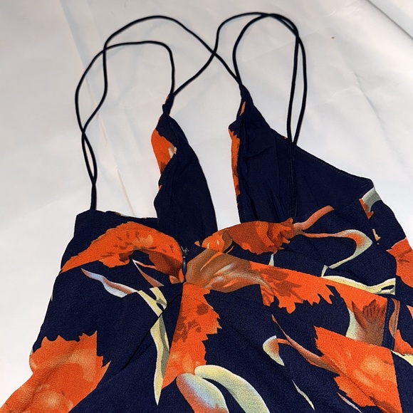 Wide Leg jumpsuit - Picture 4 of 4